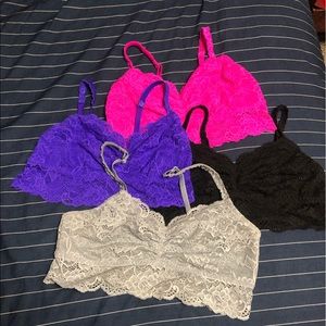 4 PINK bralettes !! Make an offer !